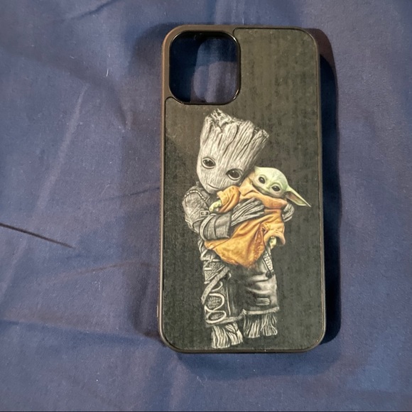 iPhone 11 or 12 custom printed case - Picture 4 of 4